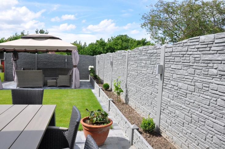 Fencing walling slab